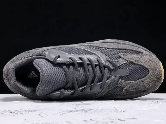 FV5304 Yeezy 700 Boost Utility Black Adidas 0701